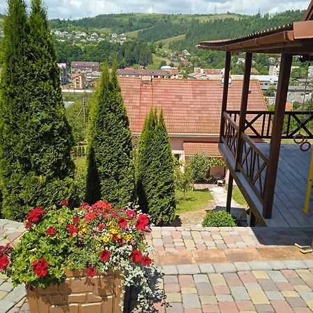 У Софії Hotel Volovets Bagian luar foto